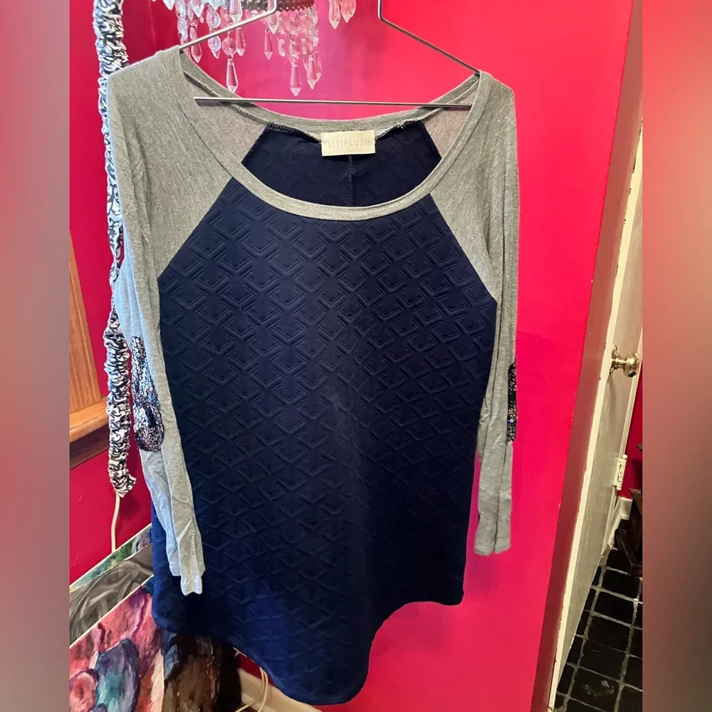 Limelush 3/4 sleeve top - Picture 1 of 6